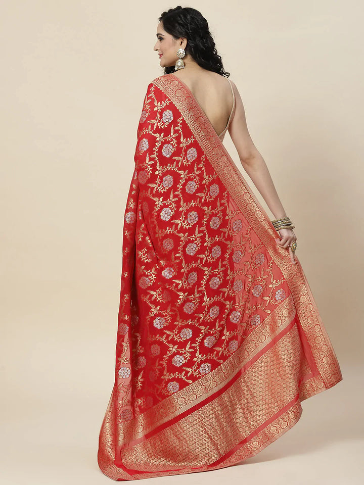 Zari Border Booti Handloom Woven Saree