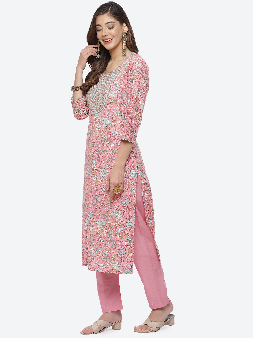 Zari Neck Embroidered Cotton Kurta With Pant