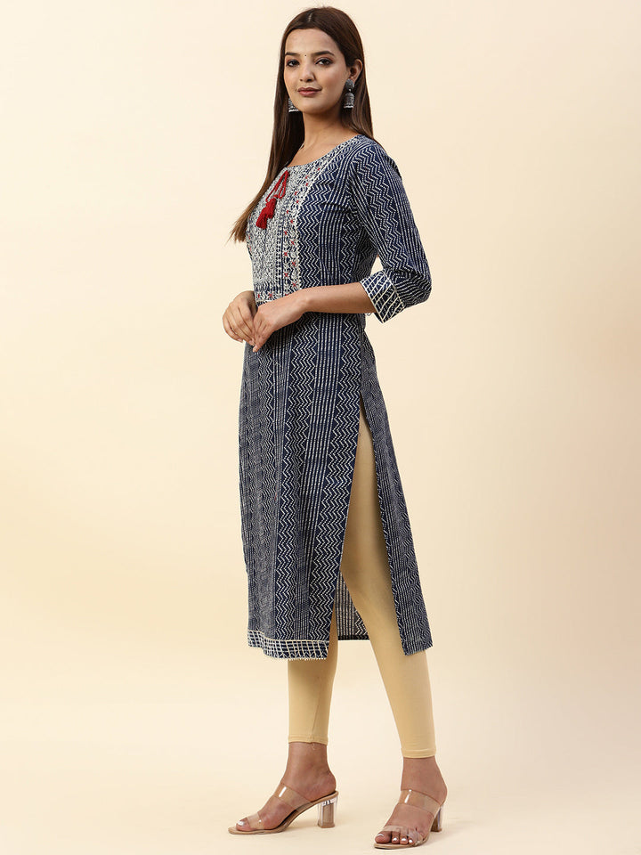 Printed &amp; Neck Embroidered Cotton Kurta