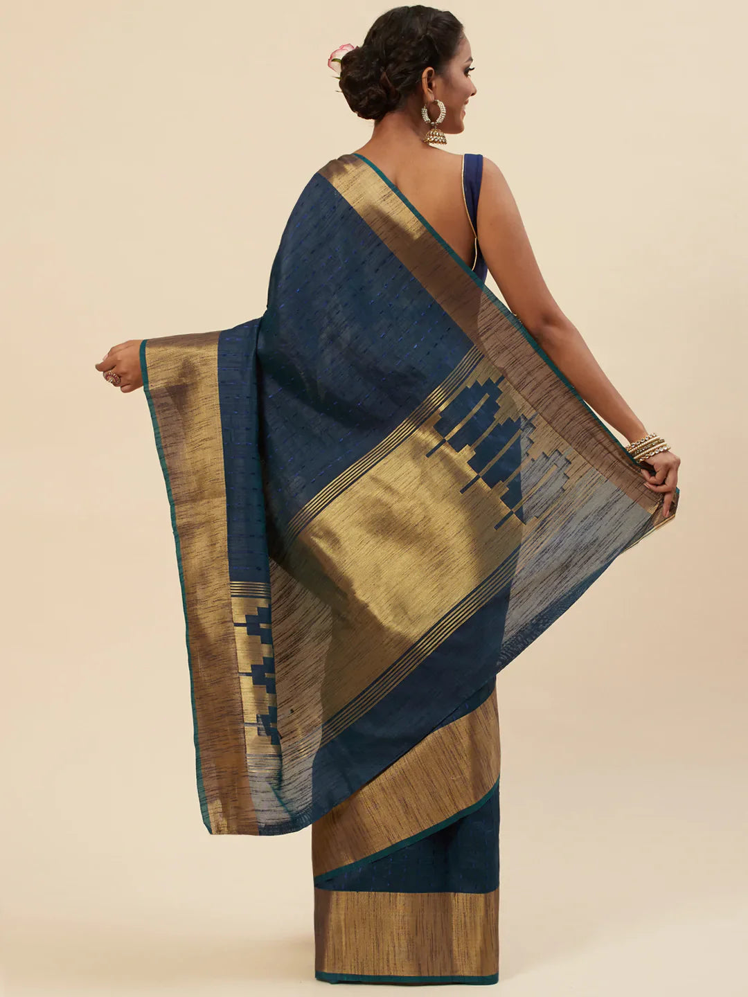 Plain Zari Border Handloom Woven Saree