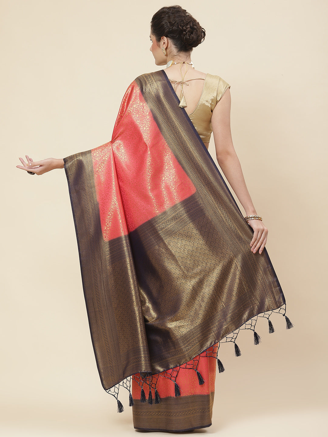 Zari Jaal Woven Handloom Saree