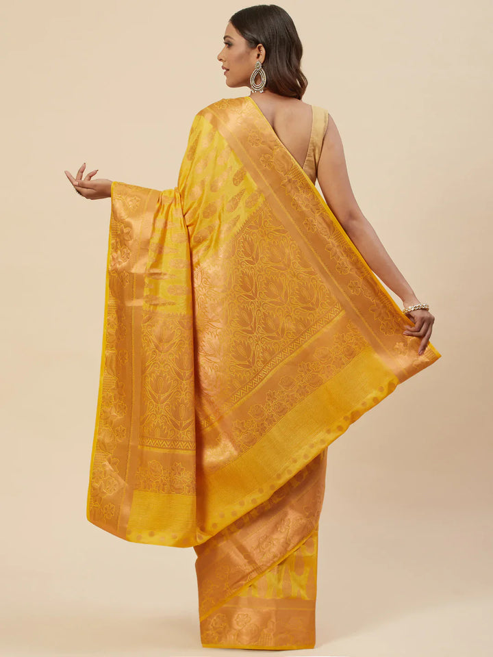 Zari Border Booti Handloom Woven Saree