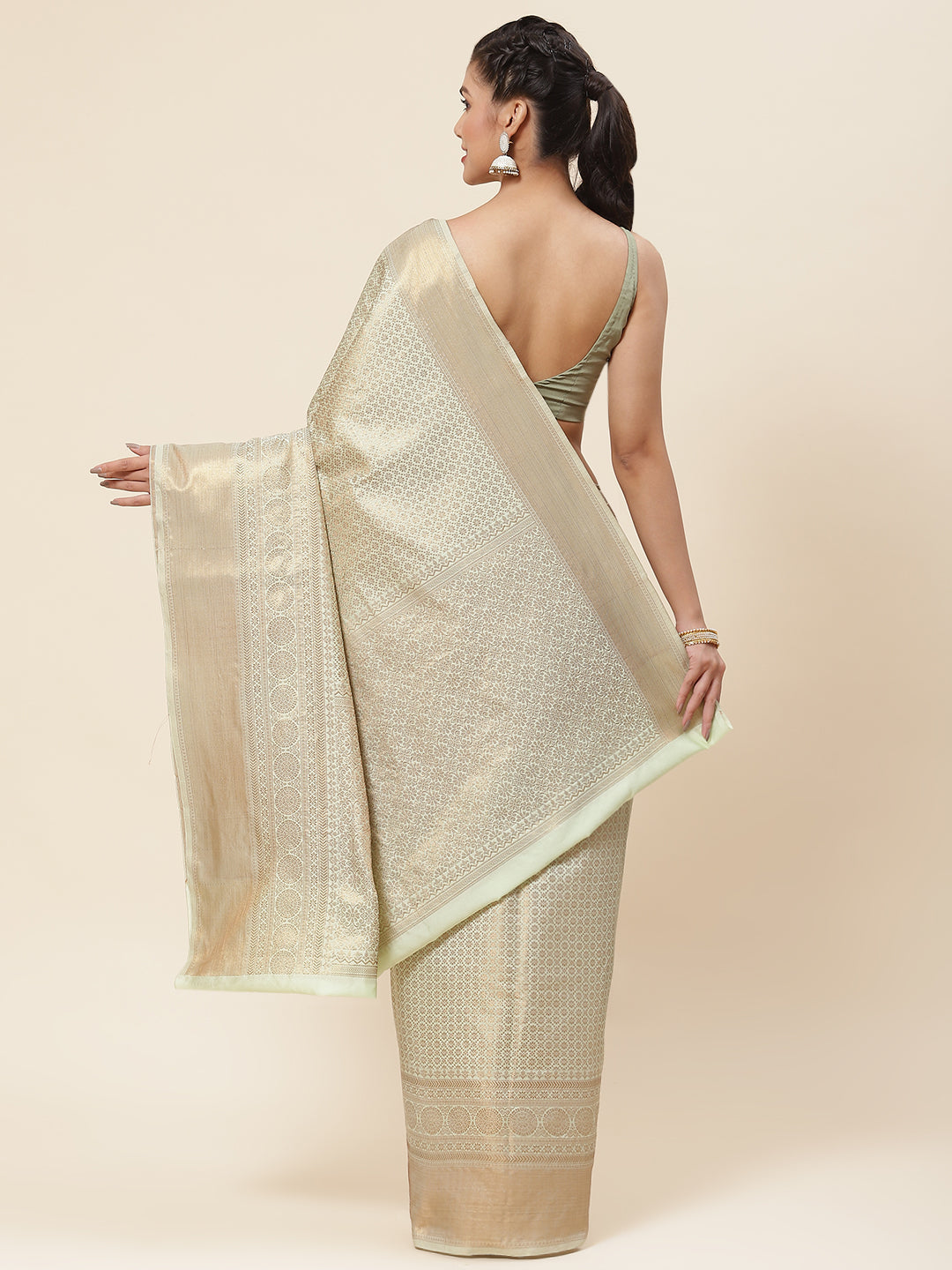 Zari Jaal Woven Cotton Saree