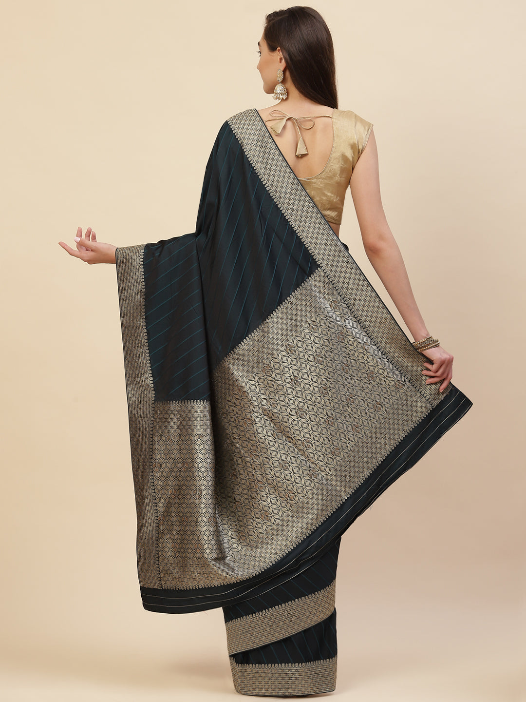 Stripes Stone Jaal Banarasi Woven Saree