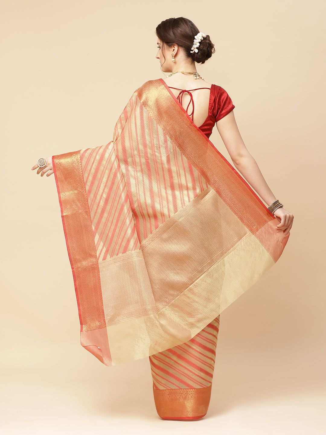 Zazri Border Cotton Woven Saree