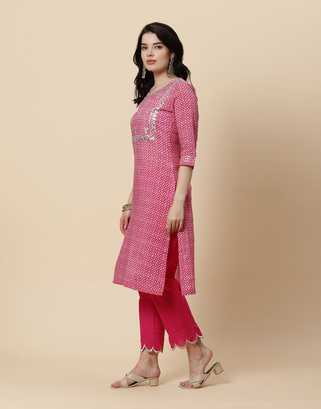 Embroidered Cotton Muslin Kurti With Pant