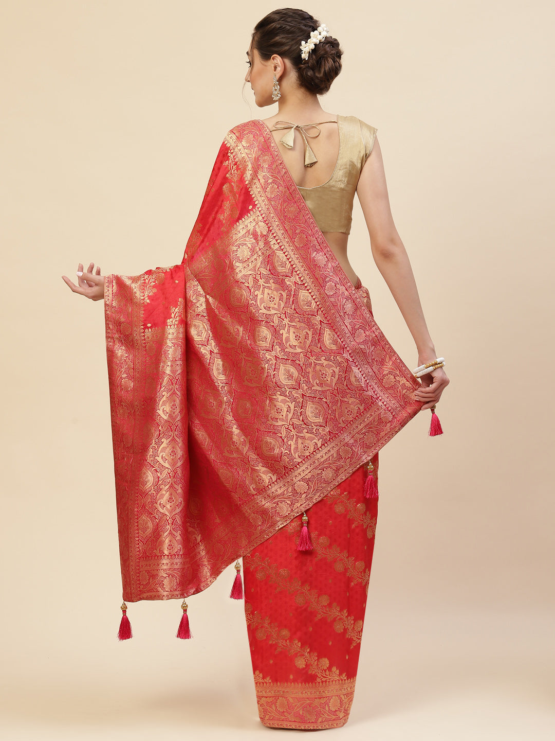 Zari Jaal Handloom Woven Saree