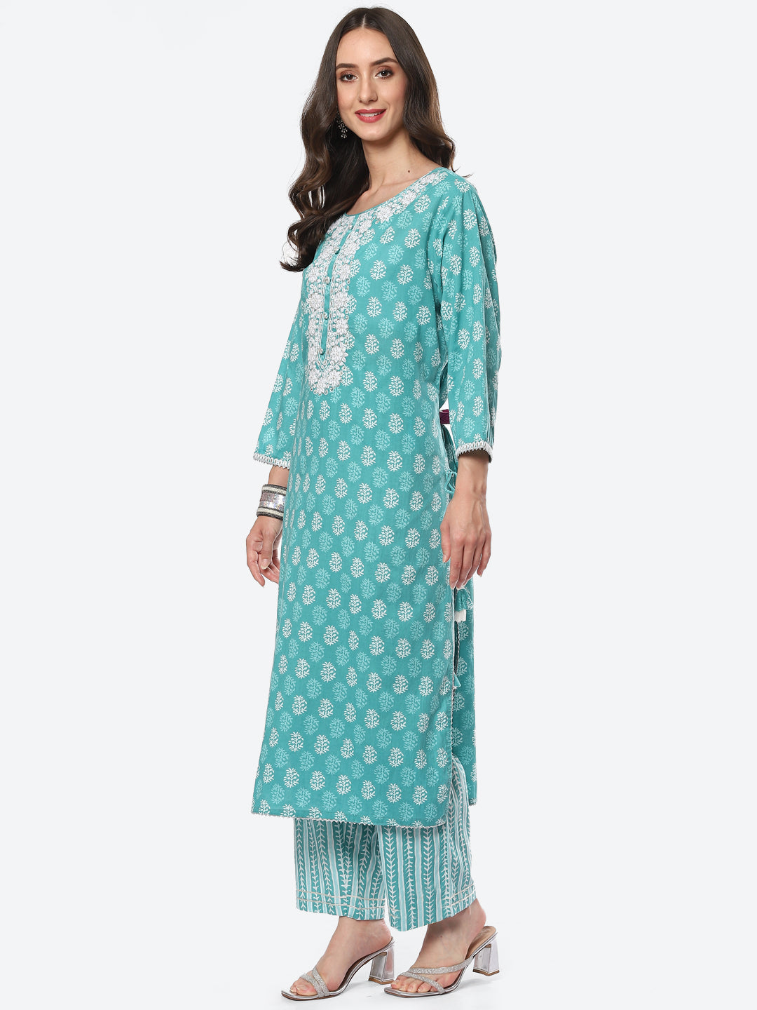 Zari Neck Embroidered Cotton Kurta With Pant