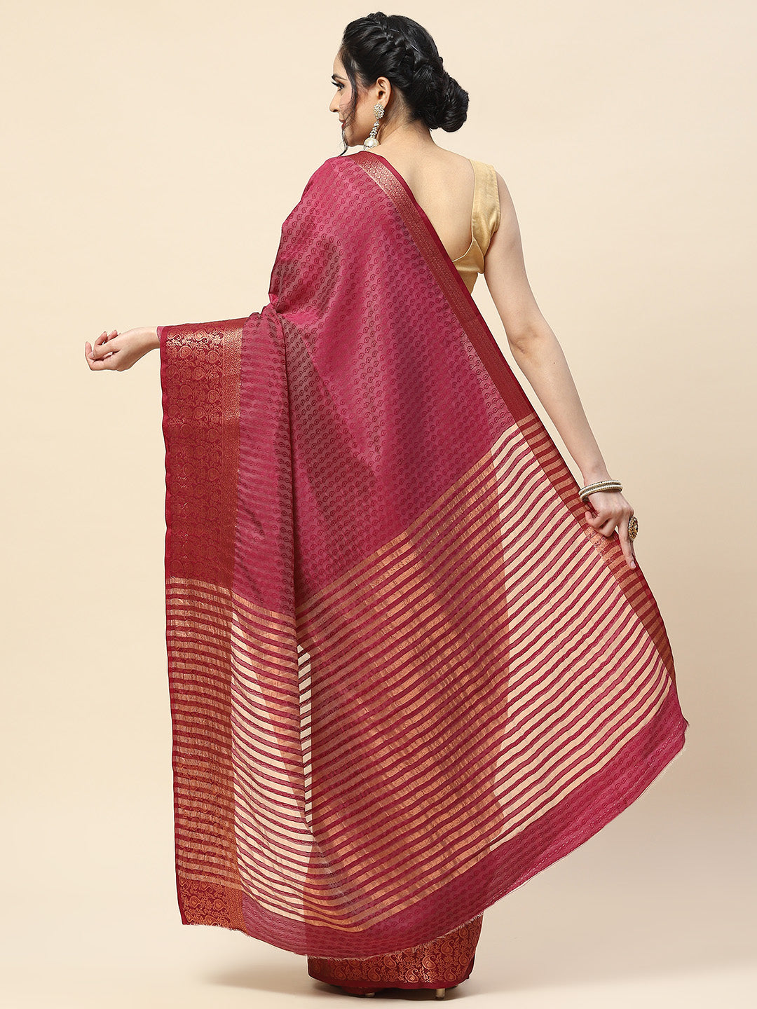 Plain Zari Border Handloom Woven Saree