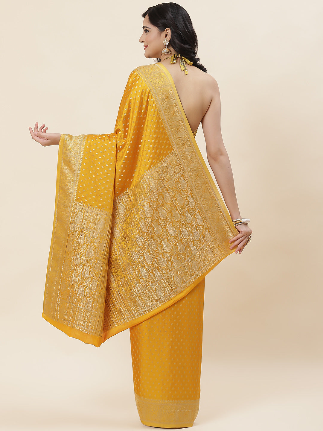 Zari Border Plain Crepe Saree