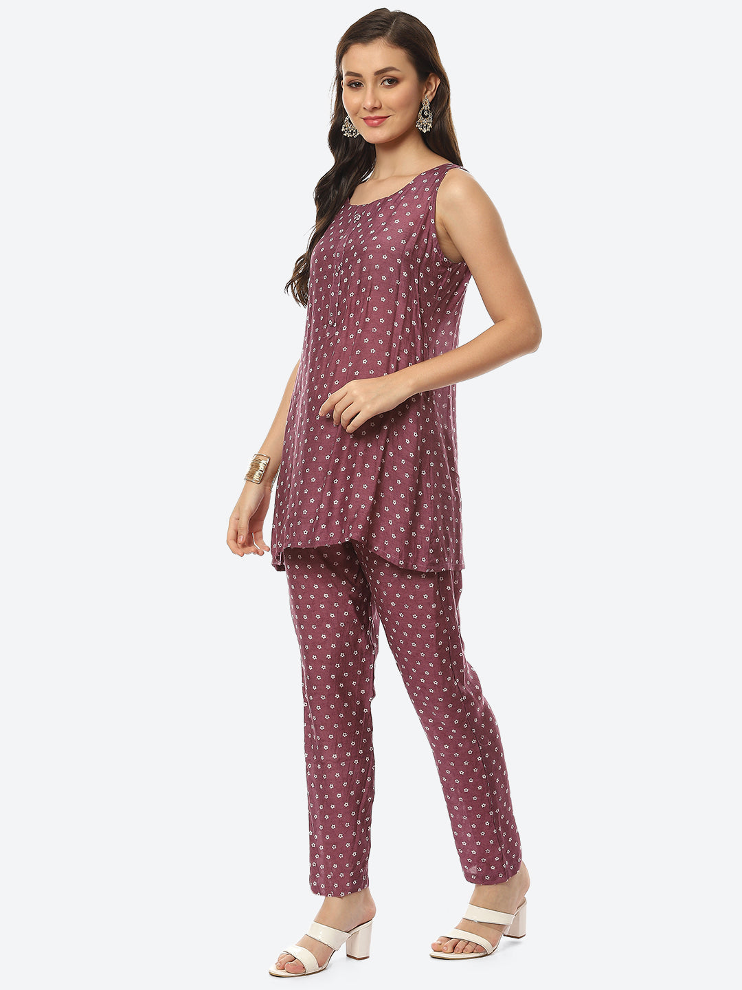 Floral Printed Muslin Kurti With Pant &amp; Jacket