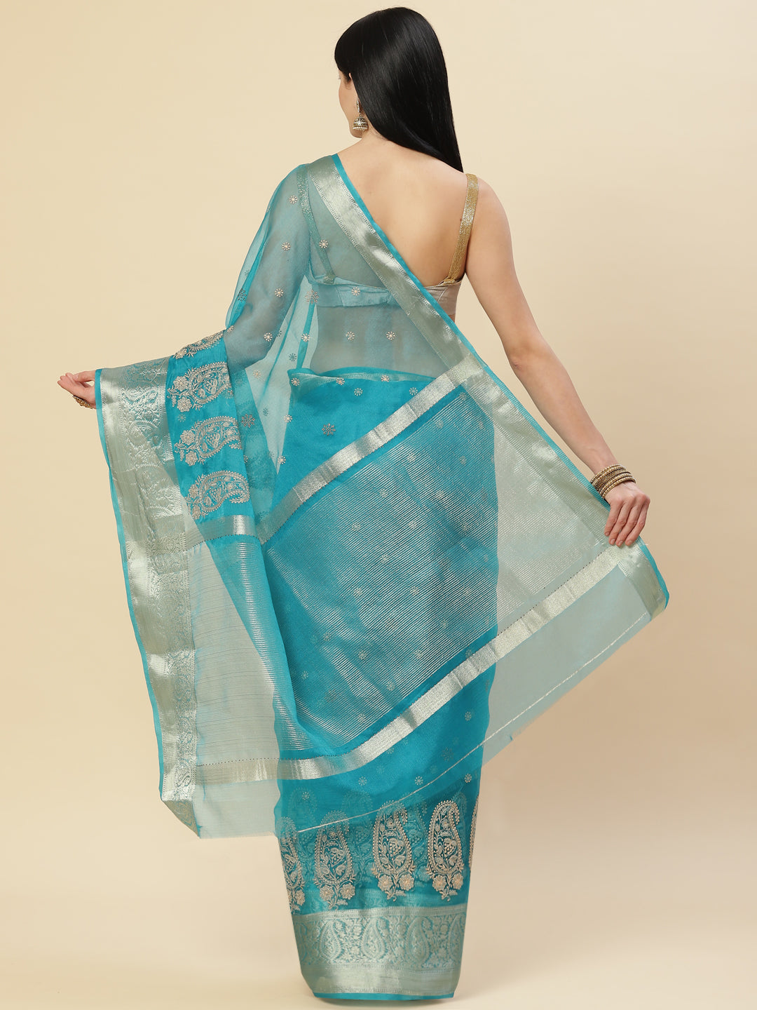 Embroidered Booti Organza Plain Saree
