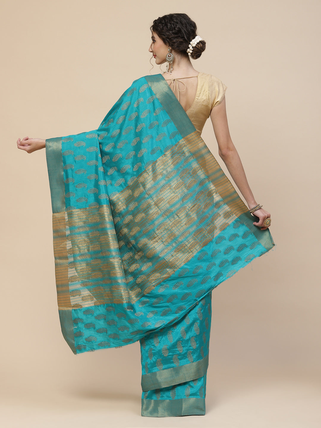Zari Border Booti Art Handloom Woven Saree