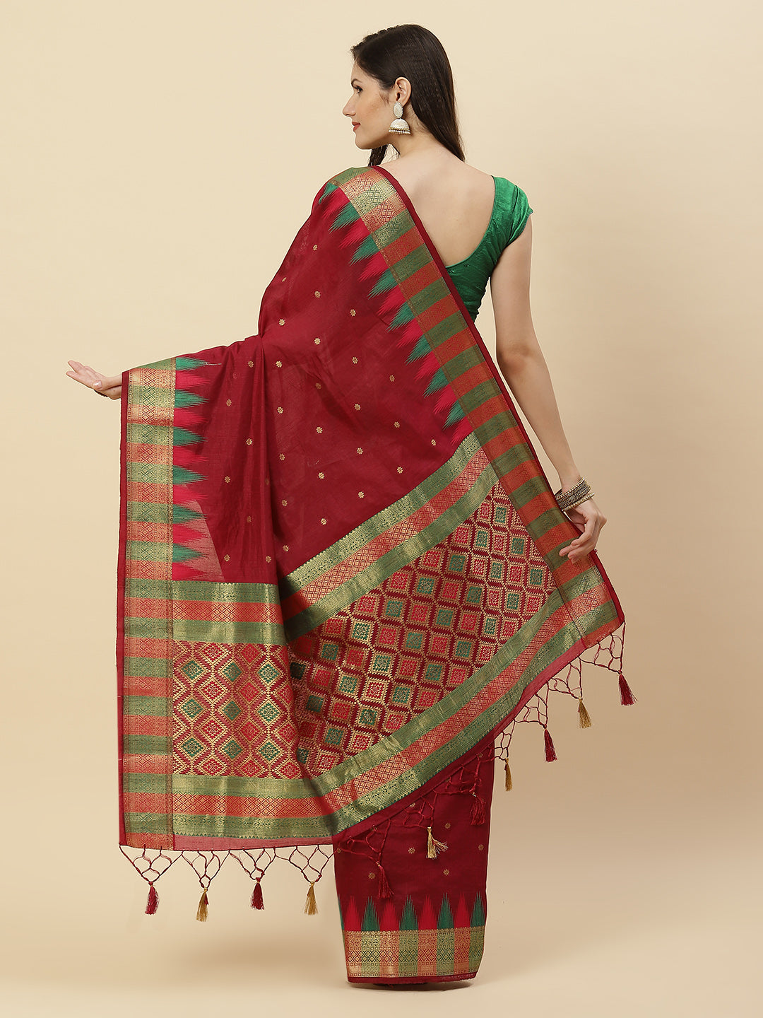 Plain Zari Border Handloom Woven Saree