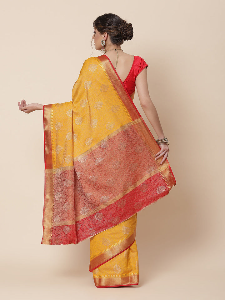 Zari Border Booti Art Handloom Woven Saree