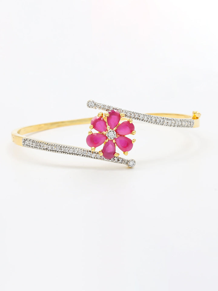 BRACELET (JEWELRY)