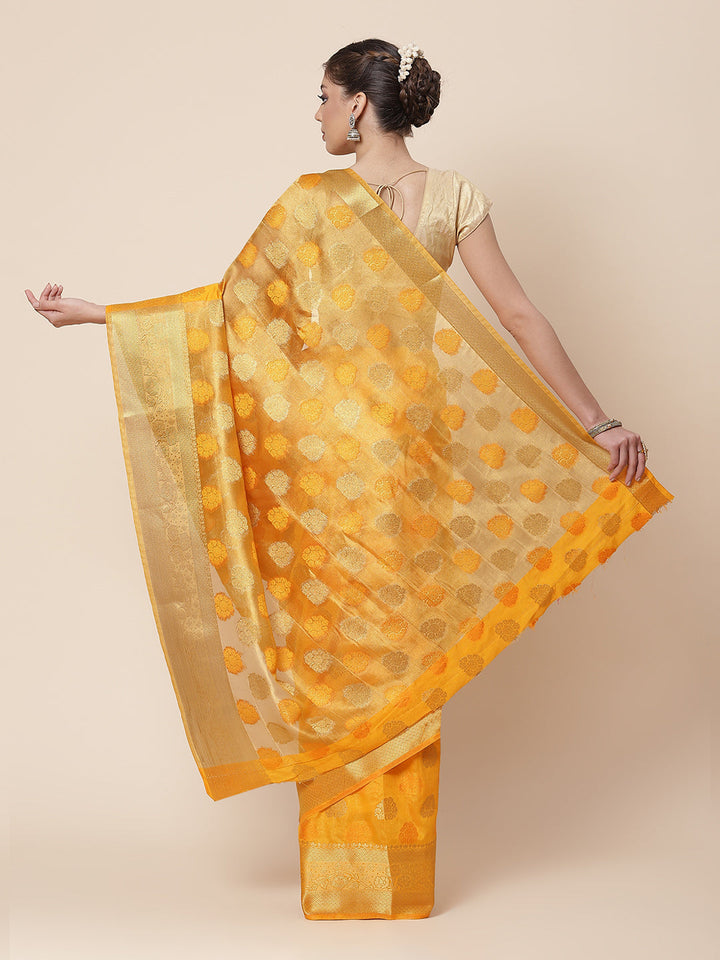 Zari Border Booti Art HAndloom Woven Saree