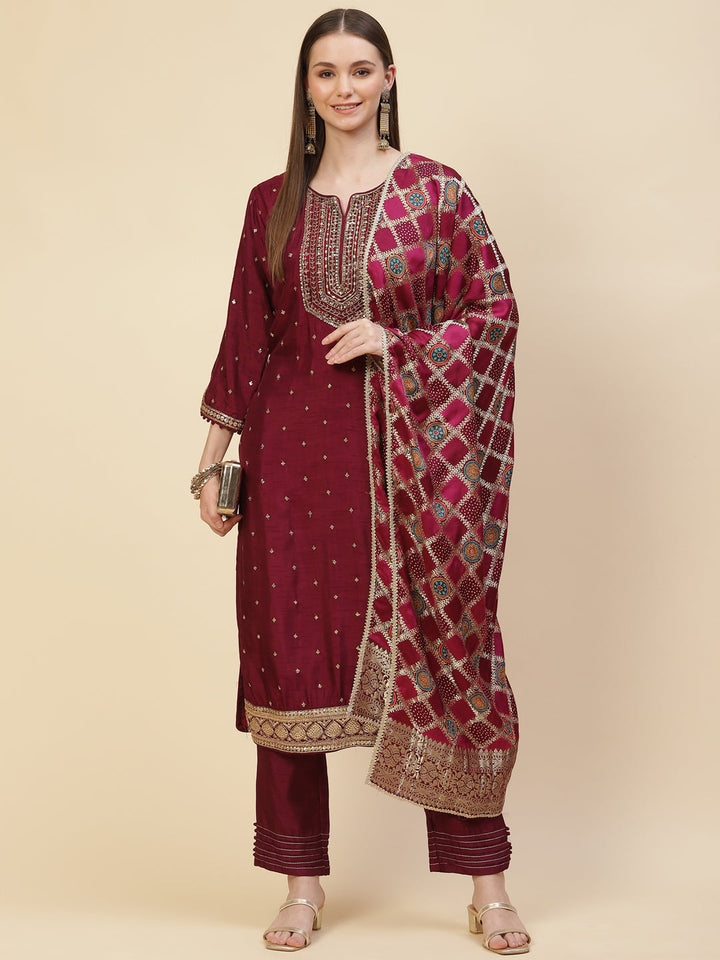 Zari Booti Handloom Kurta With Pants &amp; Dupatta