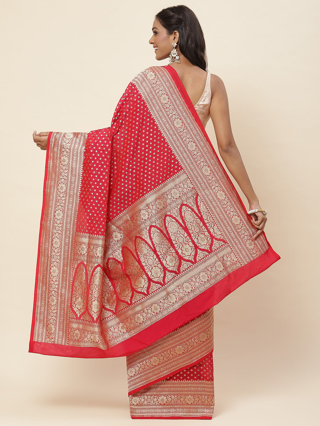 Zari Border Booti Woven Banarsi Saree