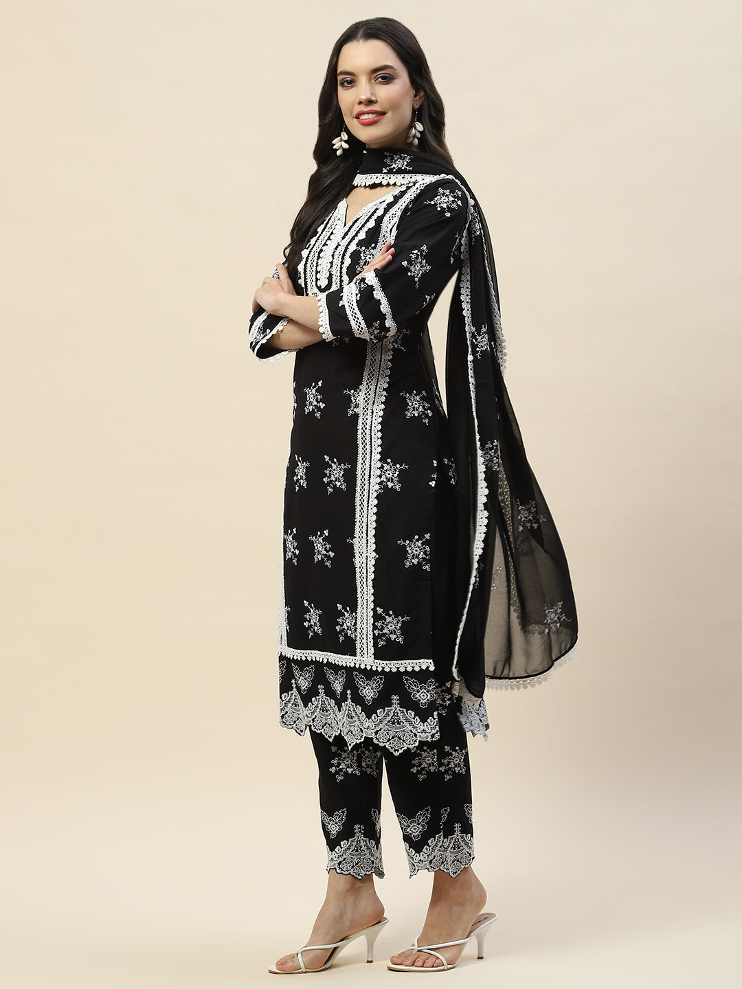 Embroidered Cotton Suit Set With Dupatta