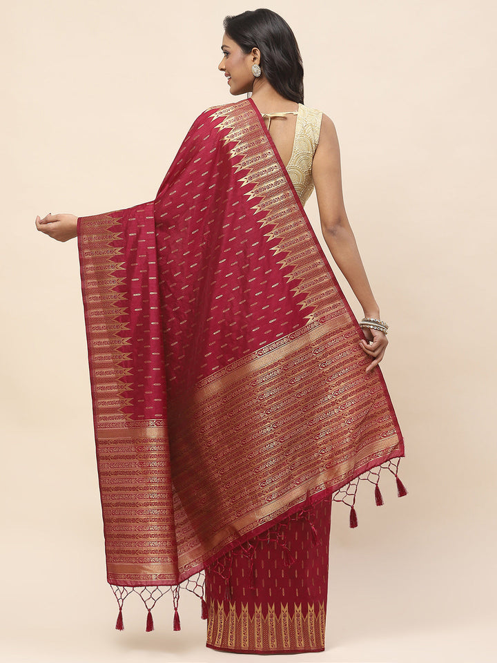 Zari Border Booti Woven Handloom Saree