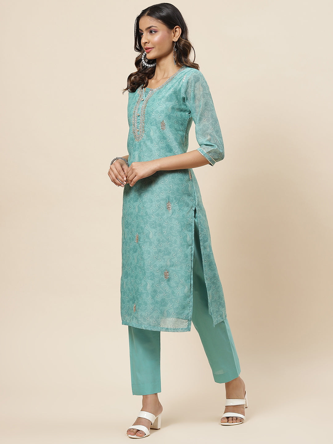 Printed &amp; Neck Embroidered Chanderi Kurta With Pants