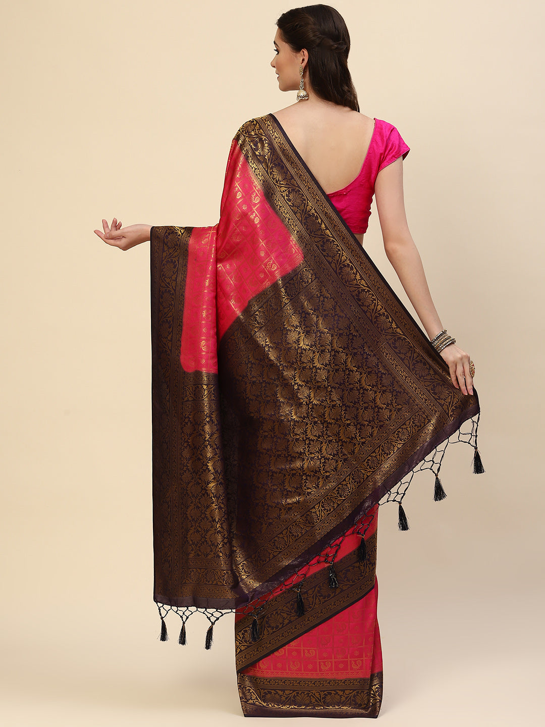 Zari Jaal Handloom Woven Saree