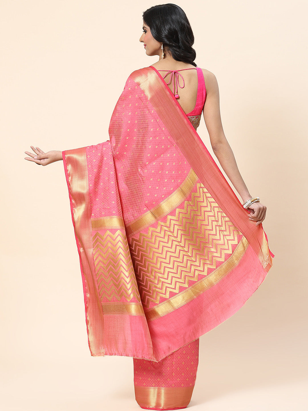 Zari Booti Handloom Woven Saree