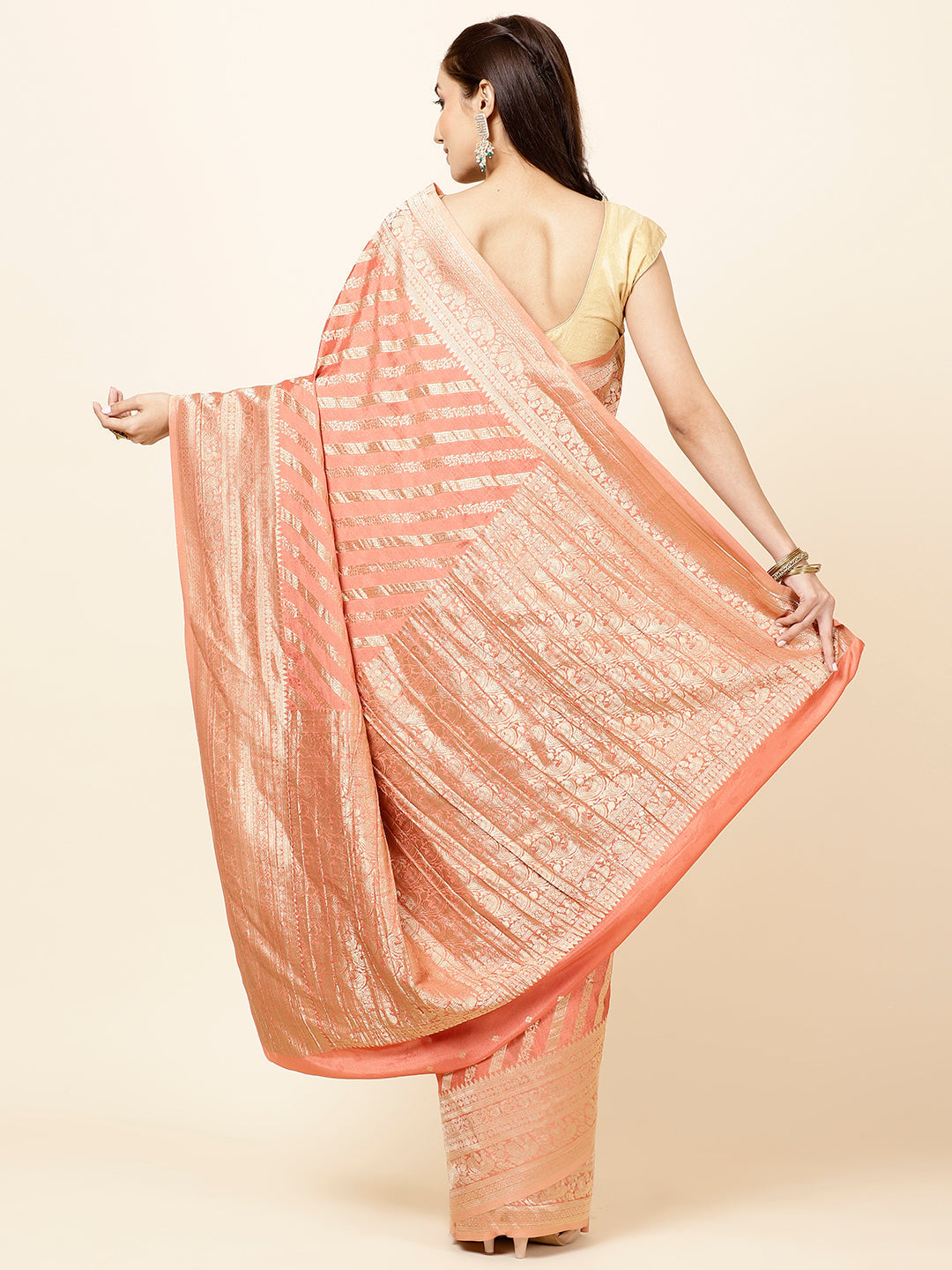 Zari Jaal Plain Georgette Saree