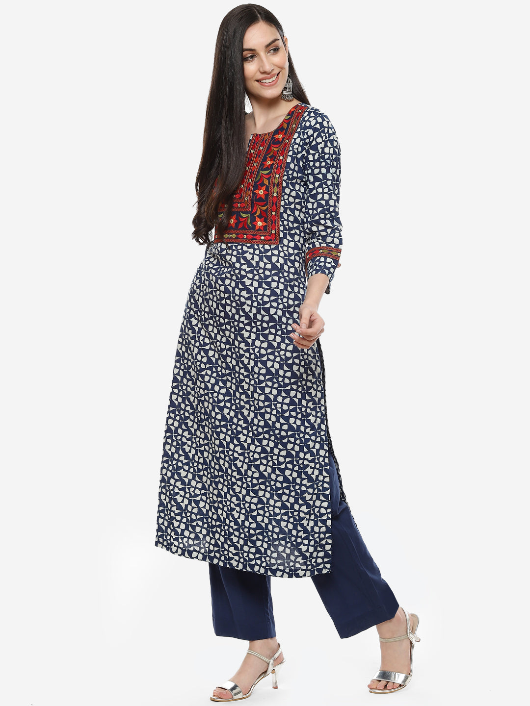Printed Gota Patti Cotton Kurti With Pant