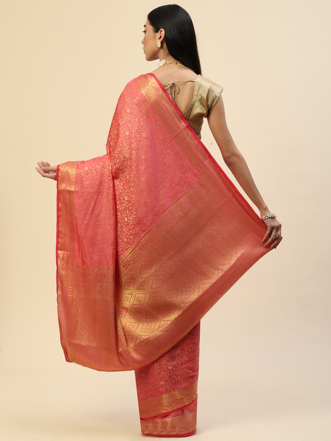 Resham Zari Border Handloom Saree
