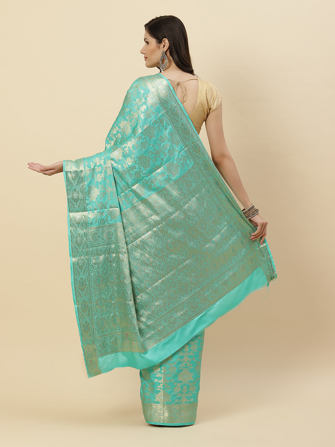 Zari Jaal Art Handloom Woven Saree