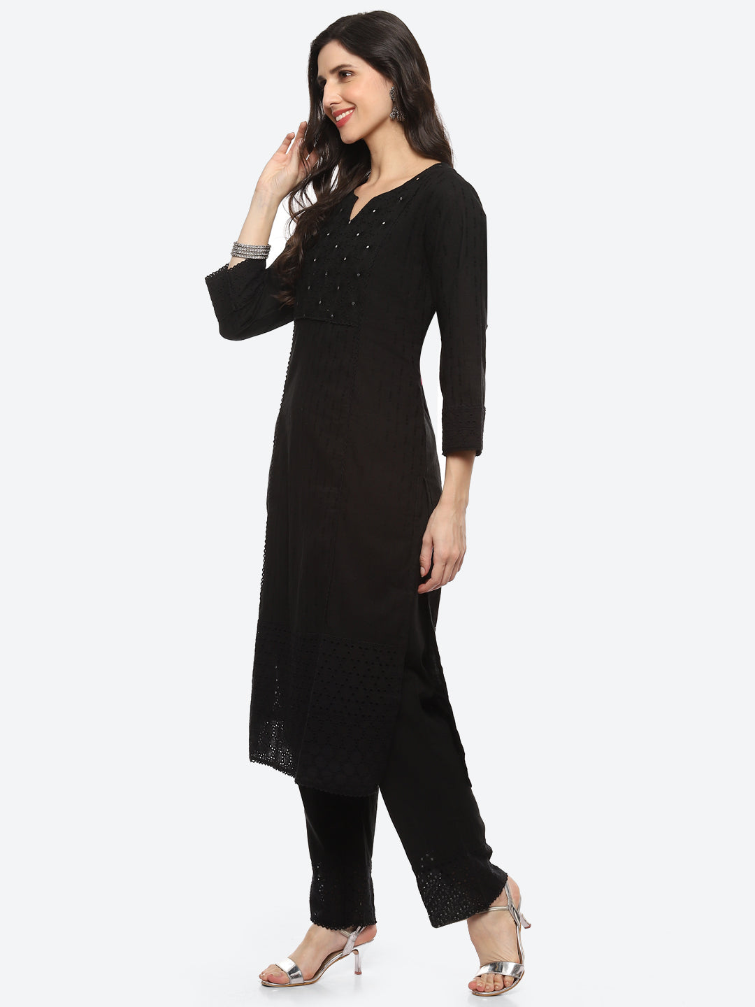 Thread Embroidered Cotton Kurta With Pant