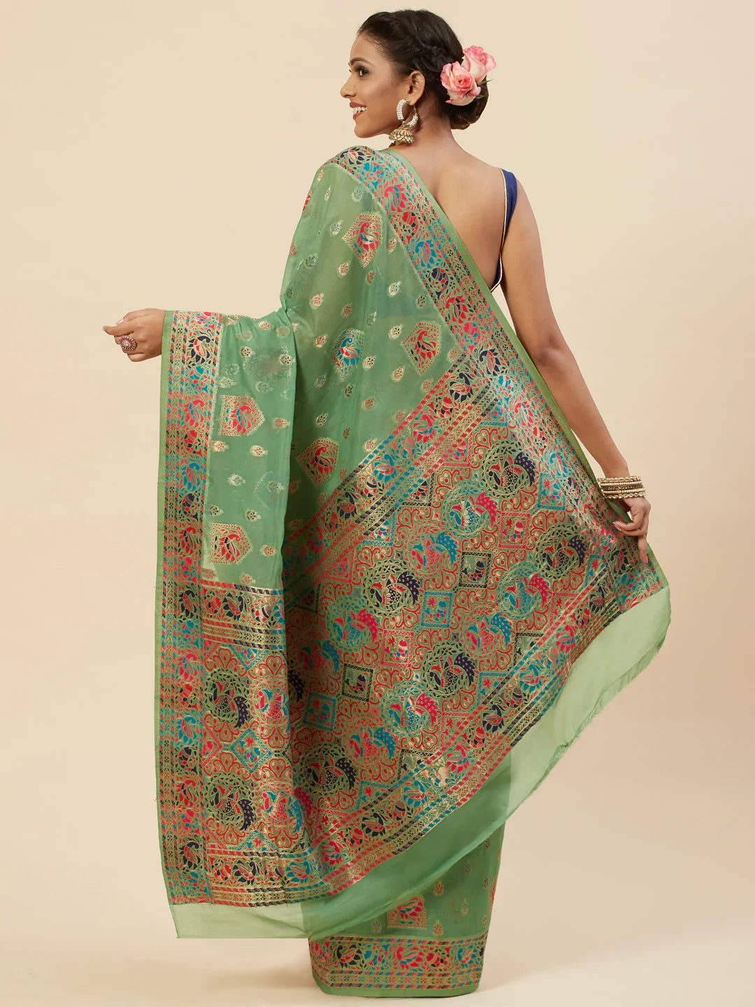 Zari Border Booti Handloom Woven Saree