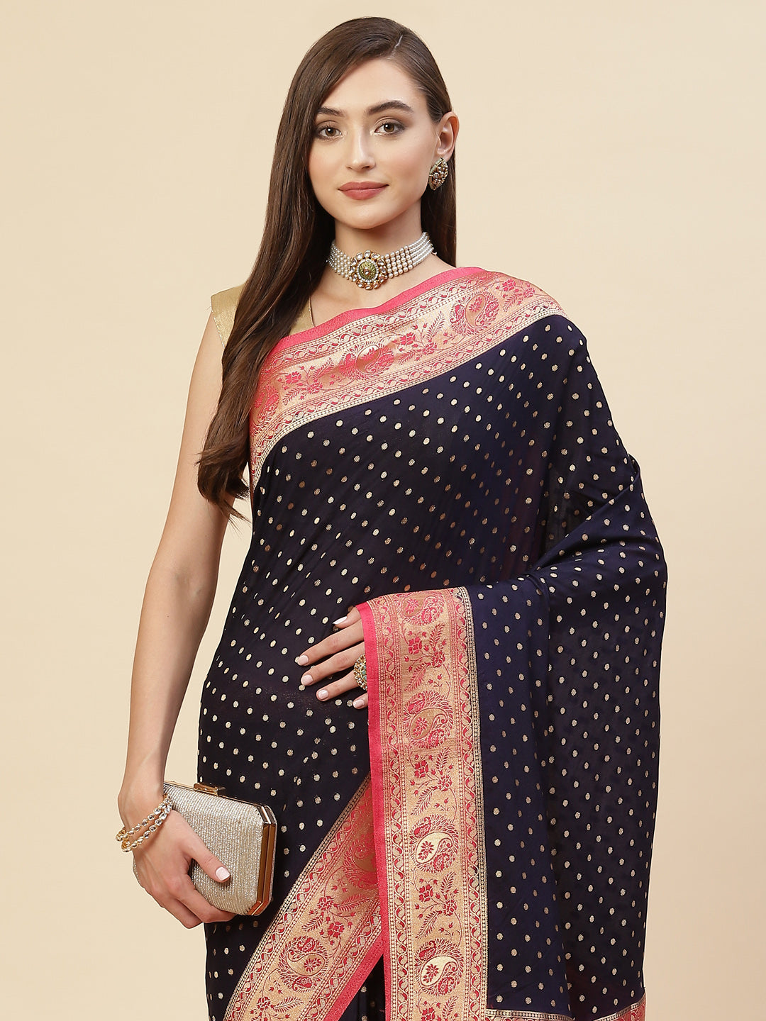 Zari Border Booti Georgette Plain Saree