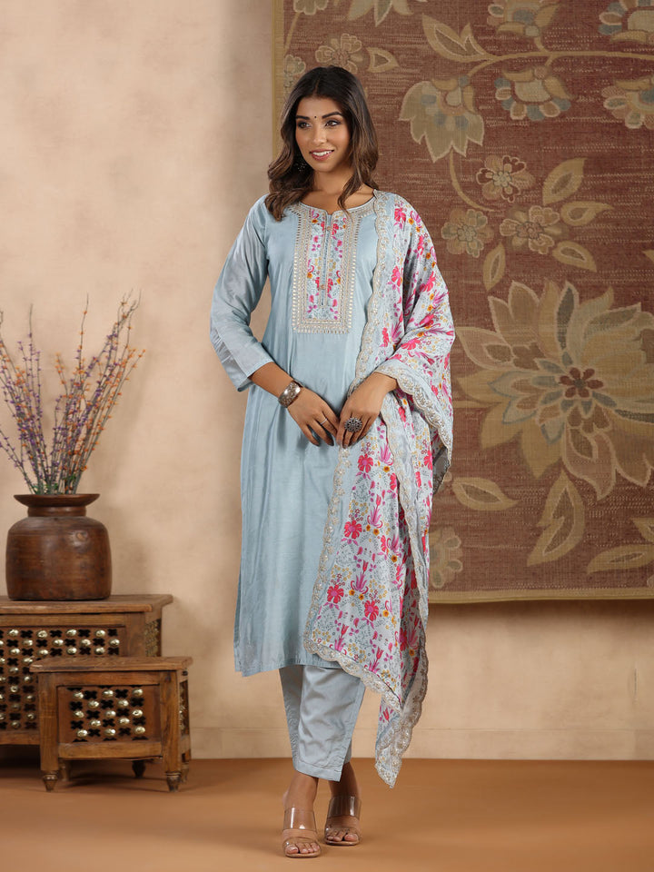Neck Embroidered Chanderi Kurta With Pants &amp; Dupatta