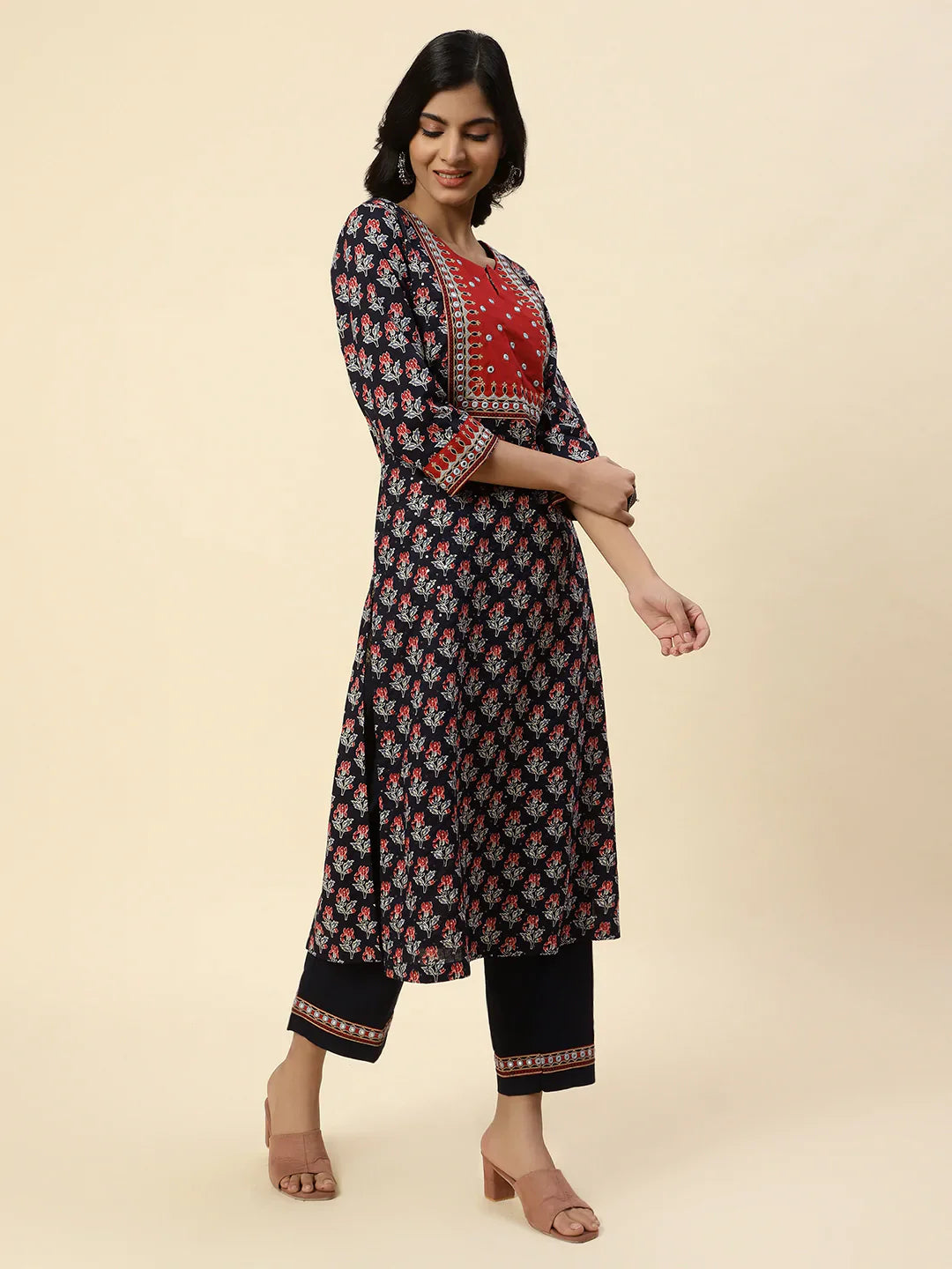 Printed Cotton Kurta With Pants