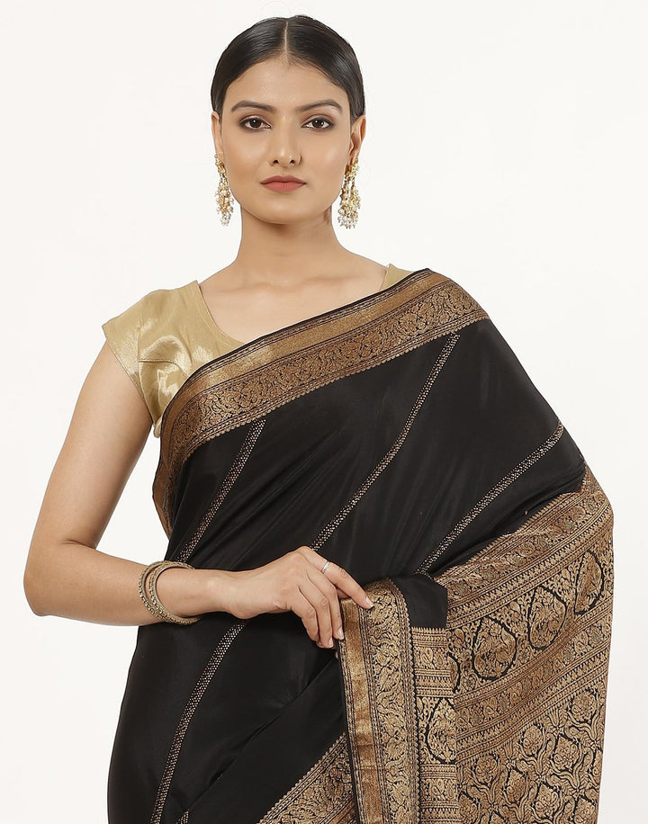 Zari Border Crepe Saree