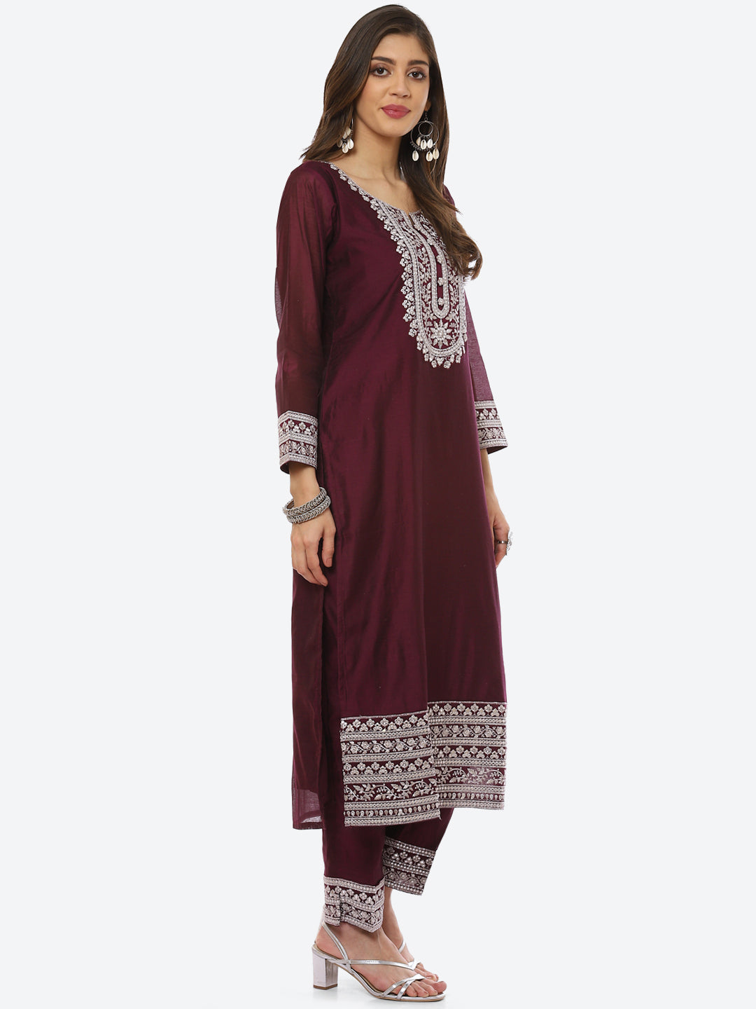 Resham Neck Ghera Chanderi kurta With Pant &amp; Dupatta