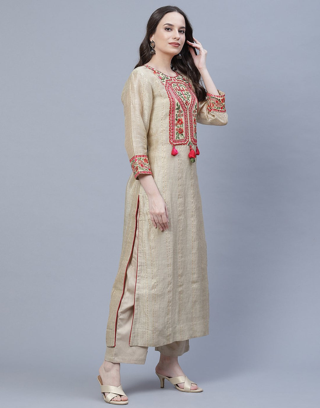 Yoke Embroidered Linen Kurti Pant Set
