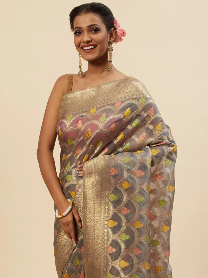 Zari Jaal Handloom Woven Saree