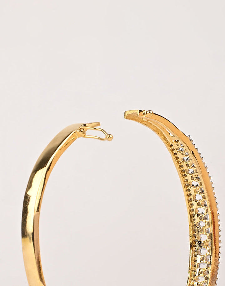 Gold Plated Bracelet Embellished With Diamond Stone