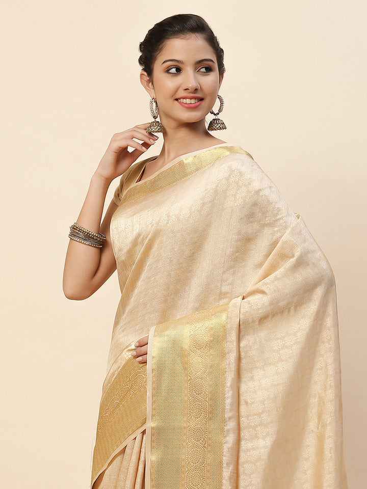 Plain Zari Border Art Handloom Woven Saree