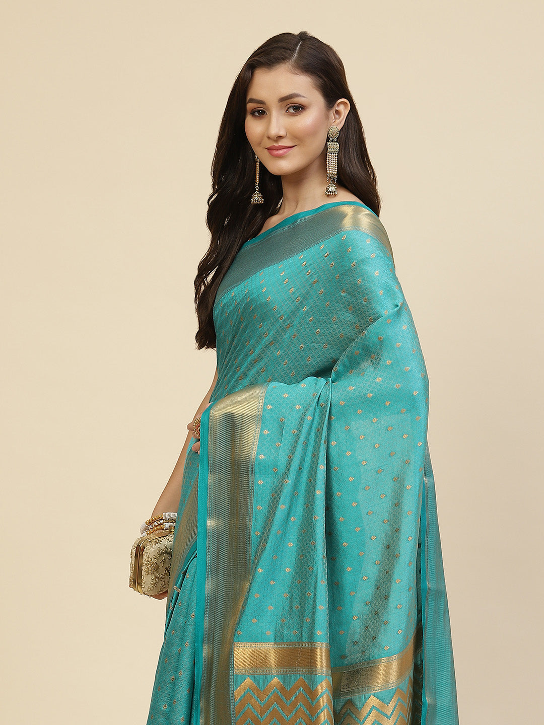 Zari Border Booti Handloom Woven Saree