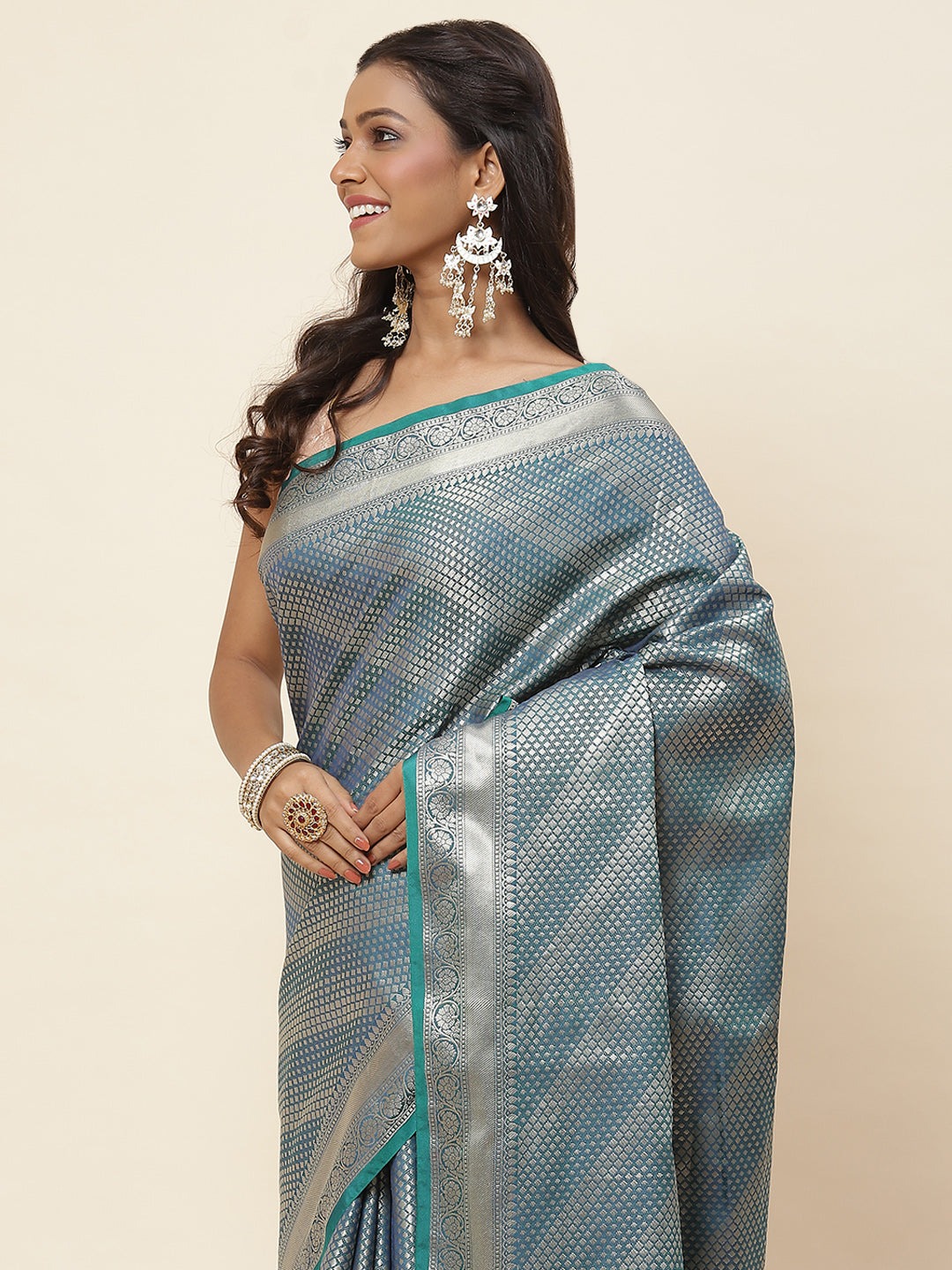 Zari Jaal Woven Banarsi Saree