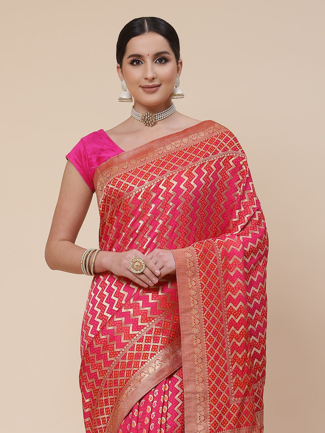 Zari Jaal Banarasi Woven Saree