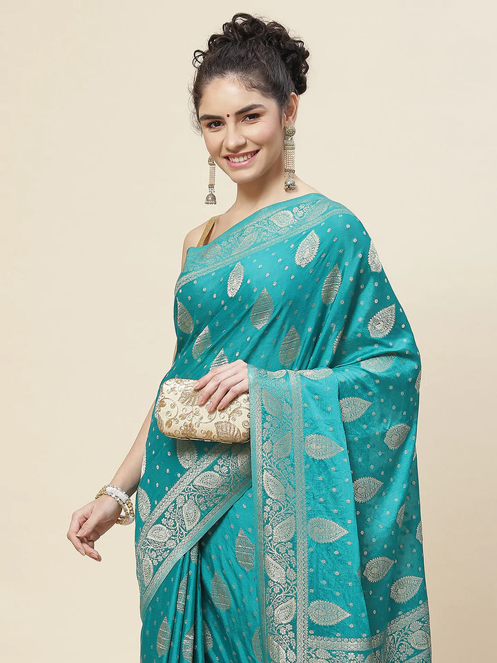 Zari Booti Crepe Plain Saree