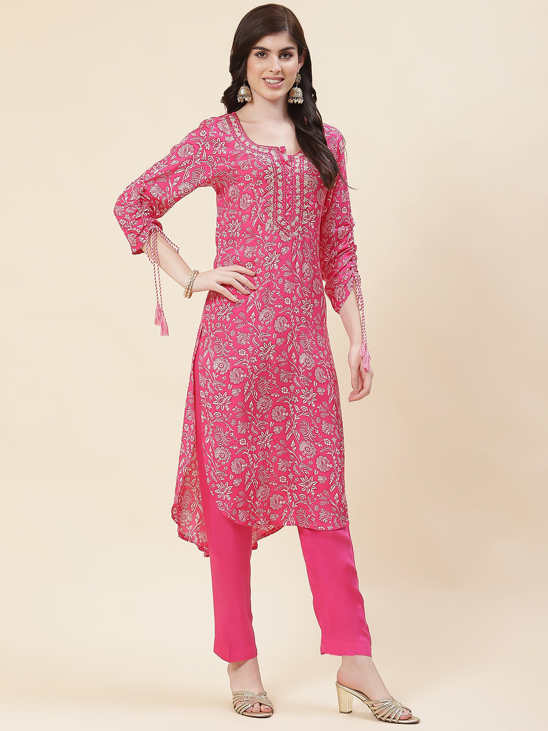 Floral Printed Muslin Kurta With Pants