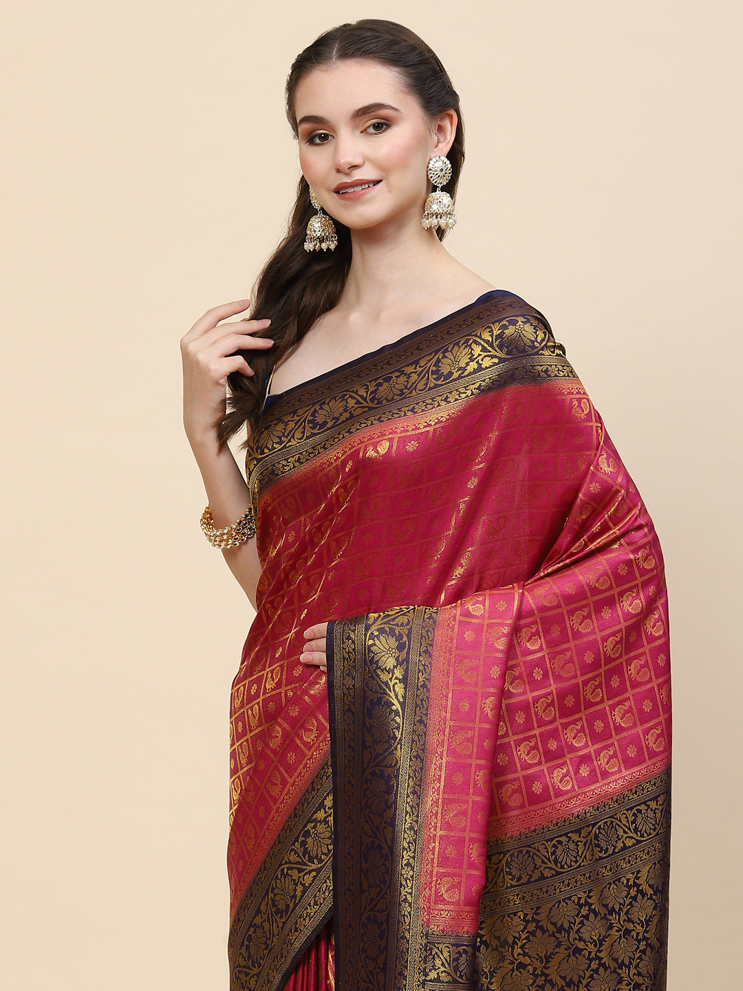 Zari Jaal Handloom Woven Saree