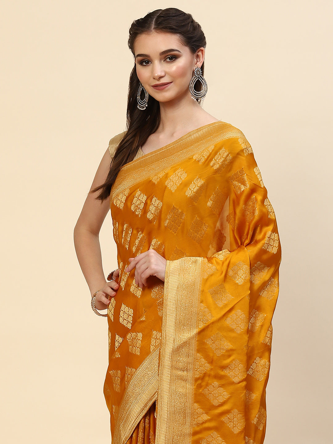 Zari Border Booti Organza Plain Saree
